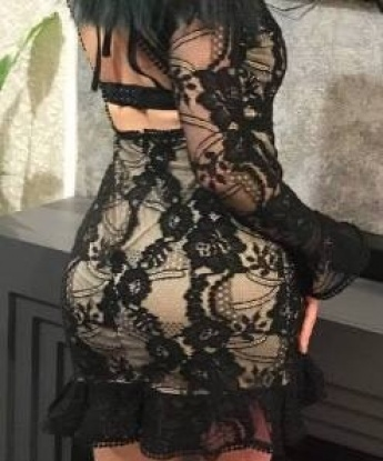 У меня в арсенале много феерических способностей, которыми я могу управлять, чтобы удовлетворить все твои тайные желания. Я интеллектуальная и эмоциональная, моя улыбка никого не оставит равнодушным. Реальные фото и положительные отзывы подтверждают мою красоту и умение доставить наслаждение. Я расположена в Москве, так что ты можешь наслаждаться моим обществом, находясь в столице страсти - Москве. Открой для себя новые грани эротики со мной и ты позабудешь обо всем остальном! 💋💖 8935, 28 лет