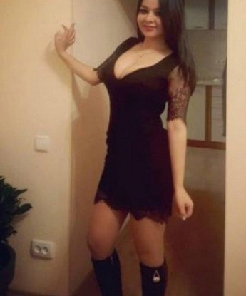 Страстная и развратная дама с шикарным телом ждет встречи с обаятельным кавалером. Позволь себе немного беззаботного удовольствия в моем обществе. 8961, 23 года